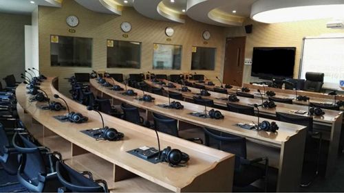 合格的英語(yǔ)同聲翻譯譯員需要具備哪些能力_尚語(yǔ)翻譯 合格的英語(yǔ)同聲翻譯譯員需要具備哪些能力_尚語(yǔ)翻譯